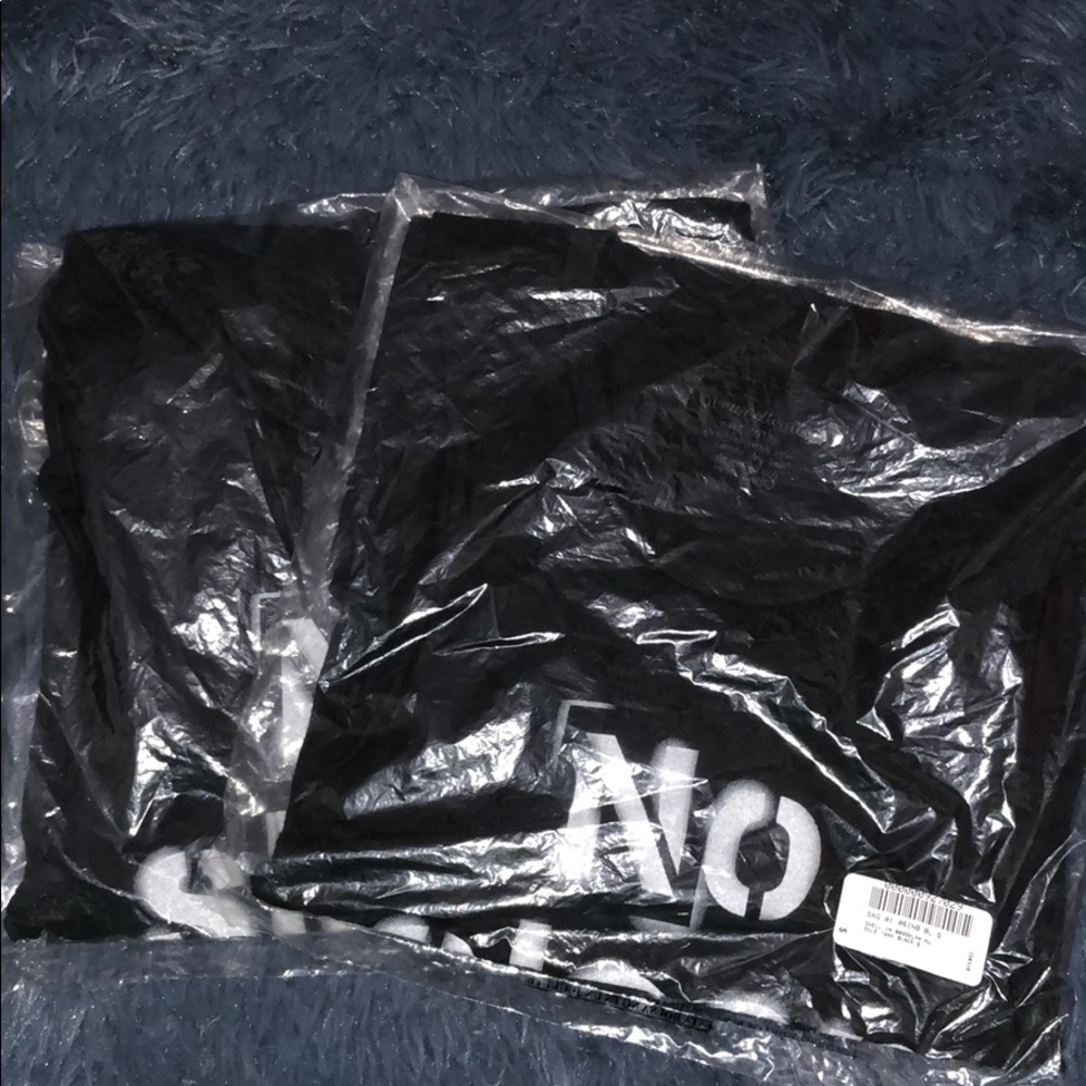 🆕Swell in Brooklyn Muscle Tee - Picture 4 of 4